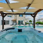 Violet By Interhome Villa *