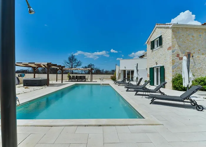 Violet By Interhome Zaton