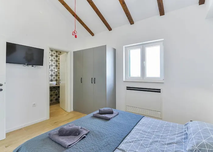 Vila Violet By Interhome *